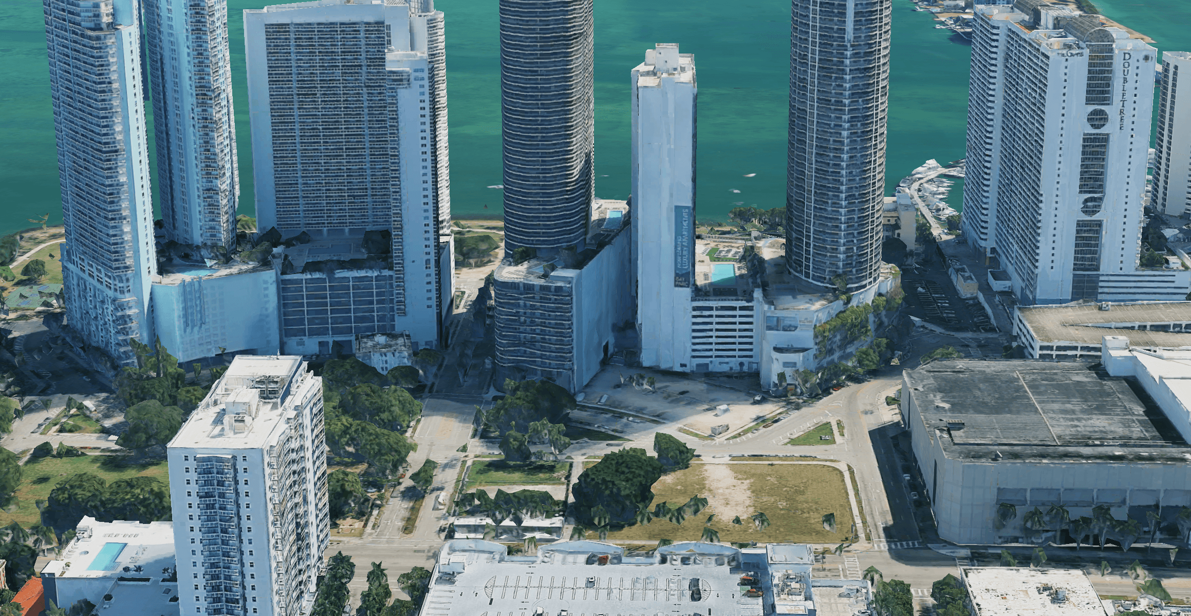 LCOR Secures $192.5M Loan for Edgewater Luxury Tower